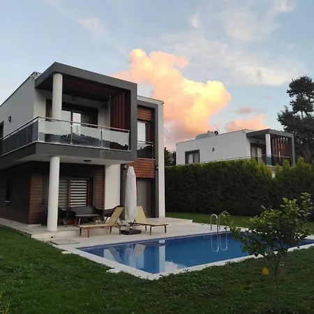 Bodrum Homes & Villas شقة